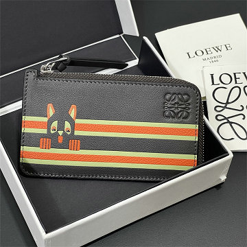 商品名称：ロエベ LOEWE 99-LE3828BK 2026年 フューチャリスト キャット コインカードホルダー 小銭入れ
