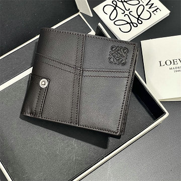 商品細詳を見る:ロエベ LOEWE 99-LE3831SK 2026年 パンタ バイフォールド ウォレット 二つ折り短財布 カード入れ