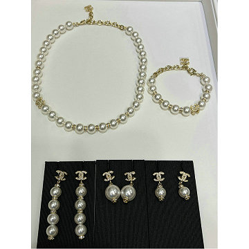 商品名称：シャネル CHANEL99-XLCH26009  2026年 ネックレス ブレスレット アクセサリー ジュエリー