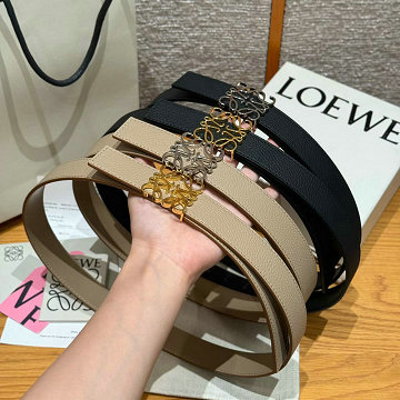 商品細詳を見る:ロエベ LOEWE GH-LEP26002 2026年新作 レザーベルト 幅28mm レディース