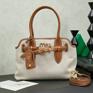商品名称：ミュウミュウ MIUMIU 2026年新作 トートバッグ レディース ハンドバッグ アバンチュールキャンバス レザー