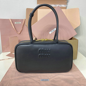 商品細詳を見る:ミュウミュウ MIUMIU GH-MM5BB172PBK 2026年新作 トートバッグ レディース ハンドバッグ 高質感 ボー デニム