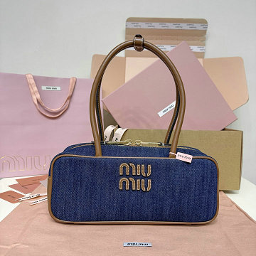 商品細詳を見る:ミュウミュウ MIUMIU GH-MM5BB173BSL 2026年新作 トートバッグ レディース ハンドバッグ 高質感 ボー デニム
