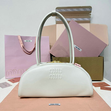 商品名称：ミュウミュウ MIUMIU GH-MM5BB193BS 2026年新作 トートバッグ レディース ハンドバッグ 高質感 レザー