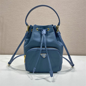 商品細詳を見る:プラダ PRADA 99-PD1BH038BLS 2026年 ドローストリングバッグ ショルダーバッグ バケットバッグ
