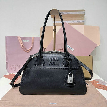 商品名称：ミュウミュウ MIUMIU GH-MM5BB199PBK 2026年新作 トートバッグ レディース ハンドバッグ 高質感 レザー