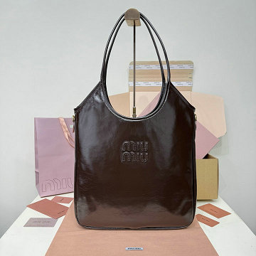 商品細詳を見る:ミュウミュウ MIUMIU GH-MM5BG311PSK 2026年新作 Ivy アイビー トートバッグ レディース ハンドバッグ 高質感 レザー