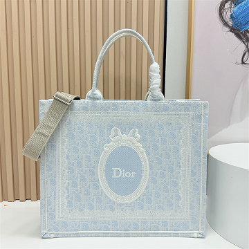 商品細詳を見る:クリスチャンディオール CHRISTIAN DIOR JS-CD1287JZBL 2026年 Book Tote ブック トートバッグ ショルダーバッグ レディース