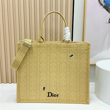 商品細詳を見る:クリスチャンディオール CHRISTIAN DIOR JS-CD1287MFXS 2026年 Book Tote ブック トートバッグ ショルダーバッグ レディース