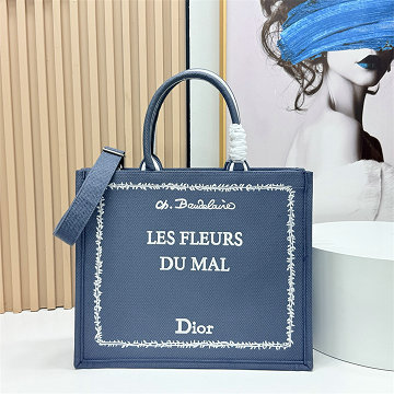 商品細詳を見る:クリスチャンディオール CHRISTIAN DIOR JS-CD1287ZLHS 2026年 Book Tote ブック トートバッグ ショルダーバッグ レディース