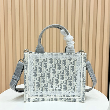 商品細詳を見る:クリスチャンディオール CHRISTIAN DIOR JS-CD8836HKQH 2026年 Book Tote ブック トートバッグ ショルダーバッグ レディース