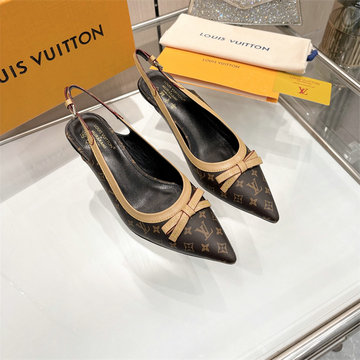 商品細詳を見る:ルイヴィトン LOUISVUITTON 26-LVJ26007N  2026年 ミディヒール パンプス ピンヒール サンダル レディース