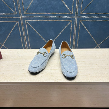 商品細詳を見る:グッチ GUCCI 26-GGJ26001 2026年 ローファー フラットシューズ レディース