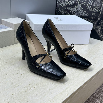 商品細詳を見る:クリスチャンディオール CHRISTIAN DIOR 26-CDJ26017G  2026年 ミューズ パンプス ローヒールシューズ