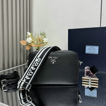 商品名称：プラダ PRADA 2026年新作 スモール レザー ショルダーバッグ 高質感