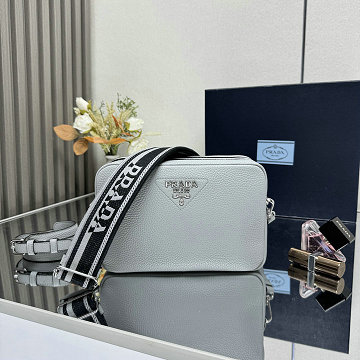商品名称：プラダ PRADA  GH-PD1BH082CYQH 2026年新作 スモール レザー ショルダーバッグ 高質感