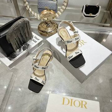 商品名称：クリスチャンディオール CHRISTIAN DIOR 26-CDJ26013Z 2026年 J'Adior ストラップ ヒールサンダル ディース おしゃれ