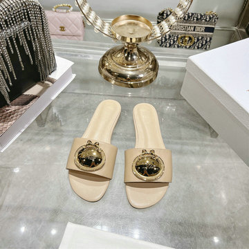 商品細詳を見る:クリスチャンディオール CHRISTIAN DIOR 26-CDJ26003P 2026年 メダリオン ミュール レディース スライド