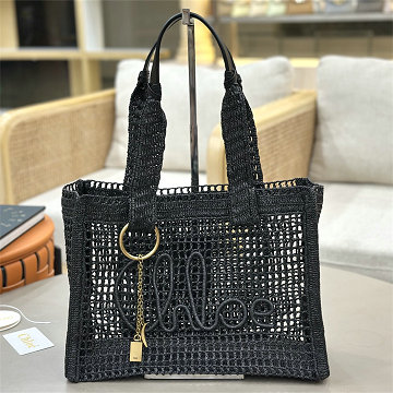 商品名称：クロエ CHLOE 99-CLE1666BK 2026年 Summer Bananaイーストウエスト トートバッグ ハンドバッグ ラフィア