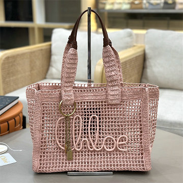 商品名称：クロエ CHLOE 99-CLE1666FH 2026年 Summer Bananaイーストウエスト トートバッグ ハンドバッグ ラフィア