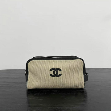 商品細詳を見る:シャネル CHANEL 99-CH5267XS 2026年 ココ ビーチ コレクション ラージ ジップ ポーチ 手持ちかばん