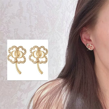 商品名称：クリスチャンディオール CHRISTIAN DIOR 99-EHCD26005 2026年 ピアス イヤリング アクセサリー ジュエリー