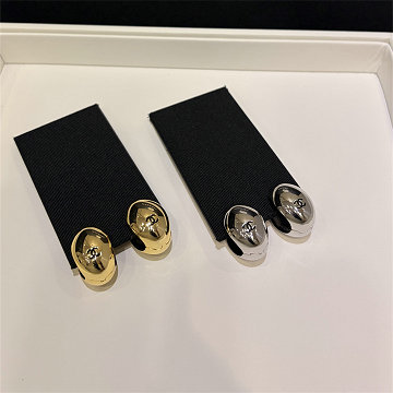 商品細詳を見る:シャネル CHANEL 99-EHCH26018 2026年 ピアス アクセサリー ジュエリー