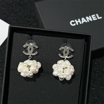 商品細詳を見る:シャネル CHANEL 99-EHCH26029 2026年 ピアス アクセサリー ジュエリー