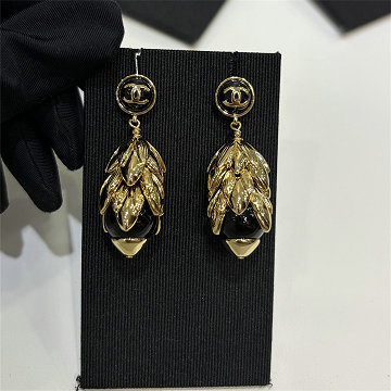 商品細詳を見る:シャネル CHANEL 99-EHCH26021 2026年 ピアス アクセサリー ジュエリー