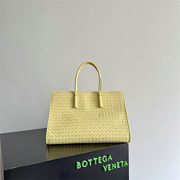 商品名称：ボッテガヴェネタ BOTTEGAVENETA 99-BOV868327QY  2026年新作 バーバラ トートバッグ ハンドバッグ レディース