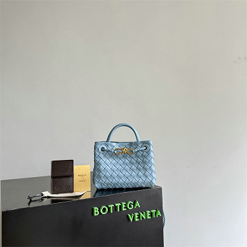 商品細詳を見る:ボッテガヴェネタ BOTTEGAVENETA 99-BOV874957QL  2026年新作 ミニ アンディアーモ トップハンドルバッグ トートバッグ ハンドバッグ