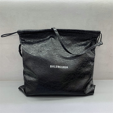 商品細詳を見る:バレンシアガ BALENCIAGA 99-BA8110DBK 2026年新作 ショッパー フォンボルダー ショルダーバッグ