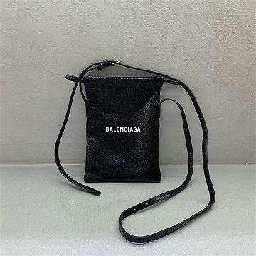 商品細詳を見る:バレンシアガ BALENCIAGA 99-BA8110XBK  2026年新作 ショッパー フォンボルダー ショルダーバッグ