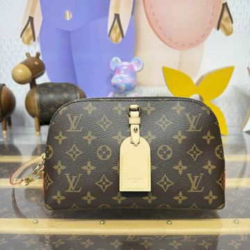 商品細詳を見る:ルイヴィトン LOUISVUITTON 057-M26787 2026年 Tag Me ポーチ ショルダーバッグ モノグラムキャンパス