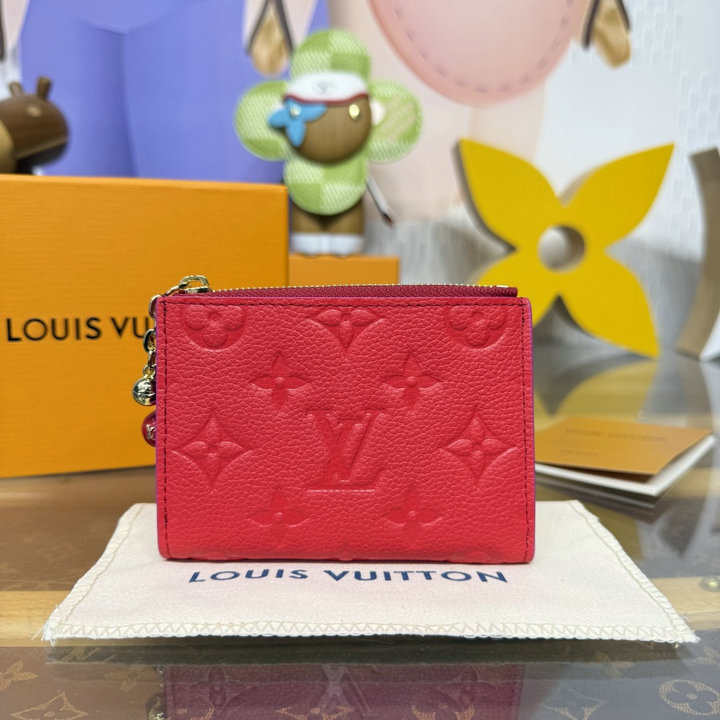 商品細詳を見る:ルイヴィトン LOUISVUITTON057-M28981 2026年 ポルトフォイユ リサ 二つ折り短財布 モノグラム アンプラント レザー