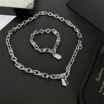 商品名称：ルイヴィトン LOUISVUITTON 057-XLLV26014 2026年 ネックレス ブレスレット アクセサリー