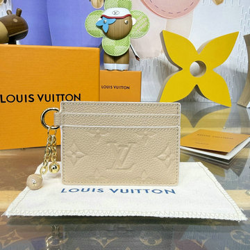 商品細詳を見る:ルイヴィトン LOUISVUITTON 057-M28995 2026年 カードケース ポルト カルト LV チャーム モノグラム アンプラント レザー