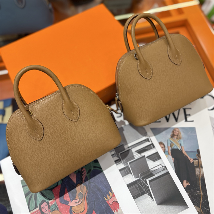 商品細詳を見る:エルメス HERMES 063-HBL19EVQZS  2026年 ボリード 19 ミニ トートバッグ ハンドバッグ evercoler