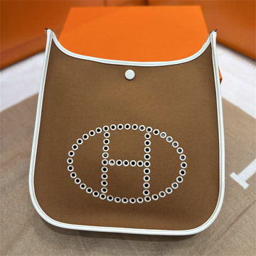 商品細詳を見る:エルメス HERMES 063-HEV29BPBZS 2026年 エヴリン 29 スモール ショルダーバッグ レディース