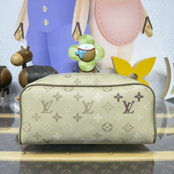 商品細詳を見る:ルイヴィトン LOUISVUITTON 057-M29161 2026年 ドップ キット 洗面具収納 ポーチ モノグラム サープラス キャンバス