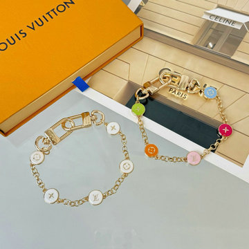 商品細詳を見る:ルイヴィトン LOUISVUITTON 057-M03960 2026年 バッグチェーン LV パーリー コンフェッティ キーホルダー キーリング