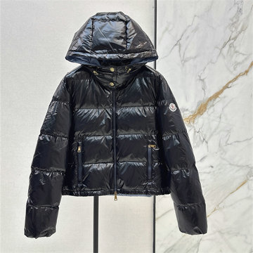 商品名称：モンクレール MONCLER 2026年 ロングスリーブ ダウンジャケット フード付き トップスコート