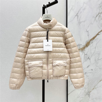 商品細詳を見る:モンクレール MONCLER 2026年 ロングスリーブ ダウンジャケット トップスコート