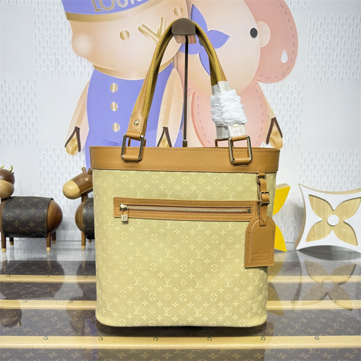 ルイヴィトン LOUISVUITTON 2026年 M92683 Lucille スモール ホーボーバッグ ハンドバッグ モノグラム デニム キャンバス