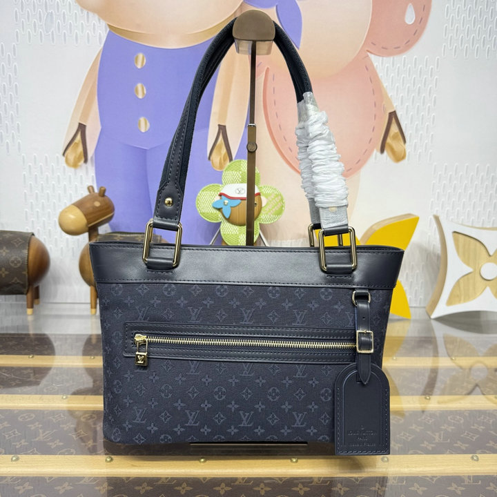 ルイヴィトン LOUISVUITTON 2026年 M92680 Lucille スモール ホーボーバッグ ハンドバッグ モノグラム デニム キャンバス